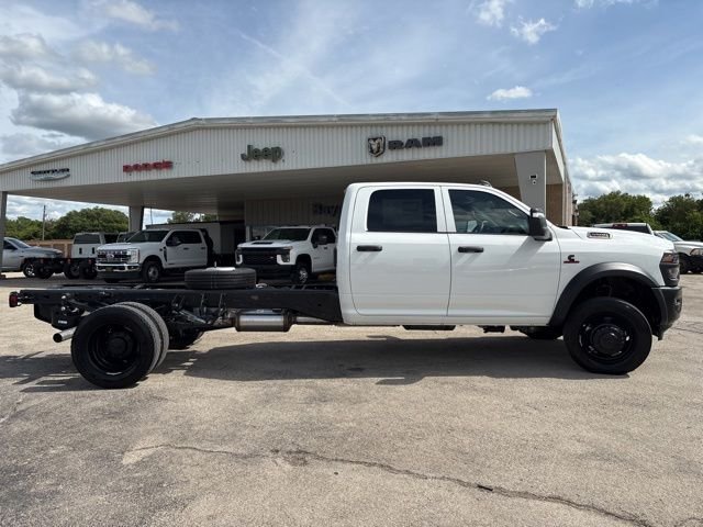 New 2026 Bright White Clear-Coat Exterior Paint RAM Tradesman image 7