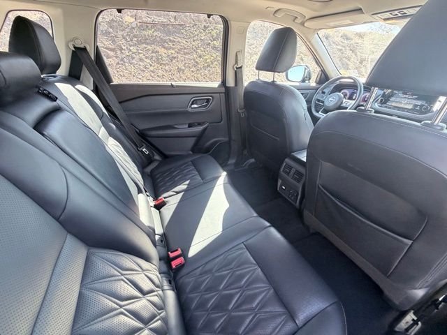 2022 Nissan Rogue Platinum - Photo 31