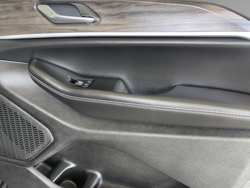New 2026 Baltic Gray Metallic Clearcoat Jeep Altitude image 24