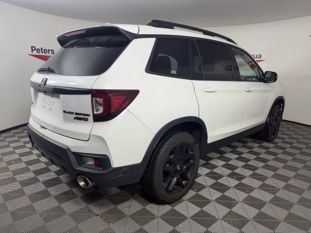 Certified Used 2024 Platinum White Pearl Honda Black Edition image 9