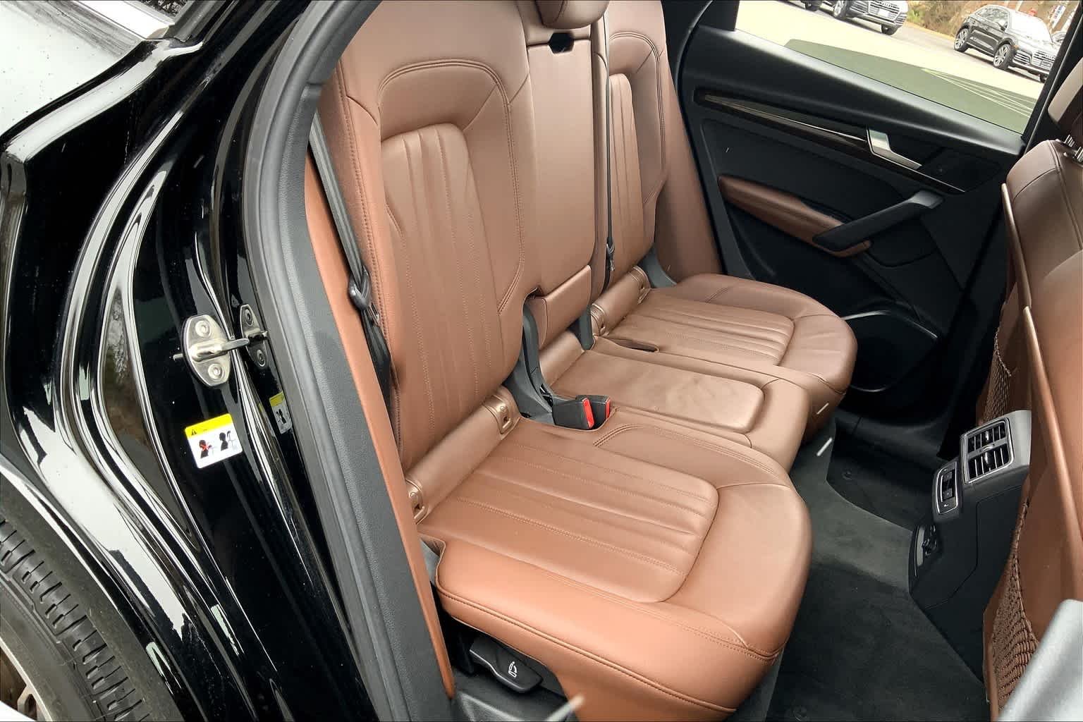 Used 2019 Mythos Black Metallic Audi Premium Plus image 20
