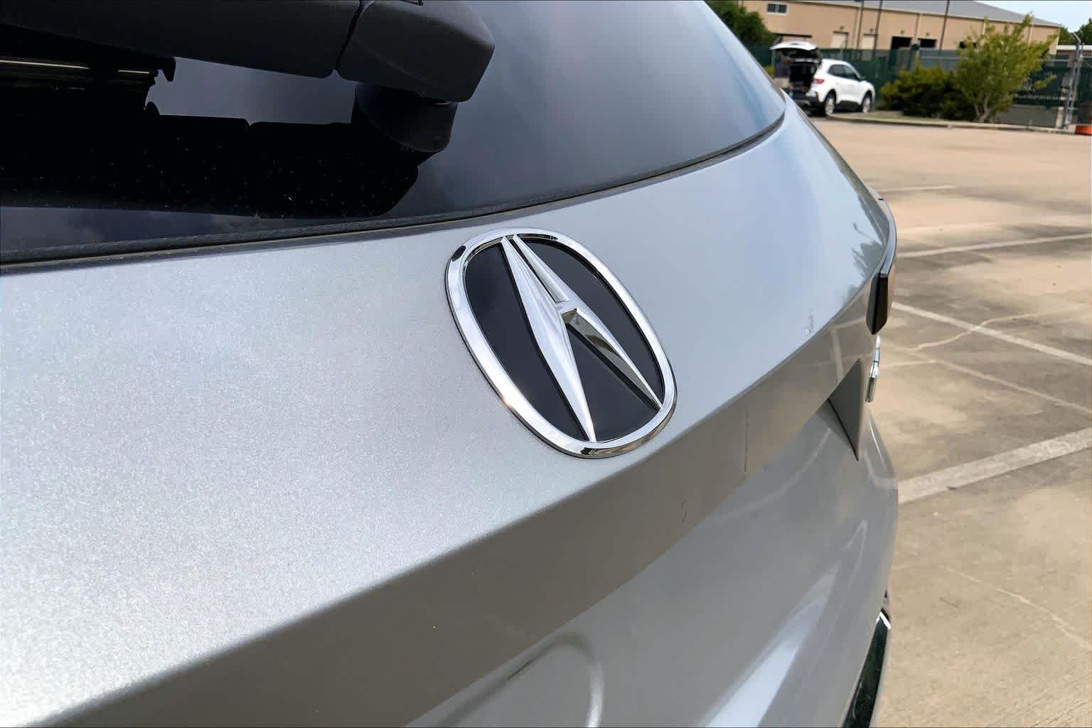 Used 2026 Solar Silver Metallic Acura w/Technology Package image 31