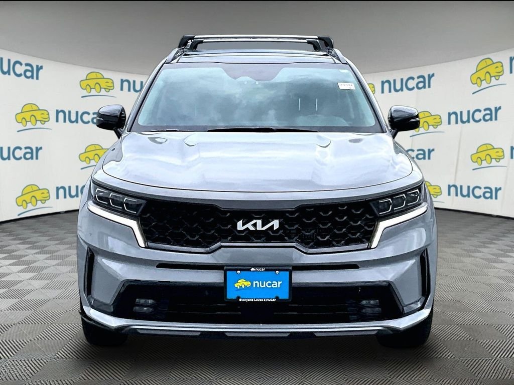Used 2022 Wolf Gray Kia SX image 2
