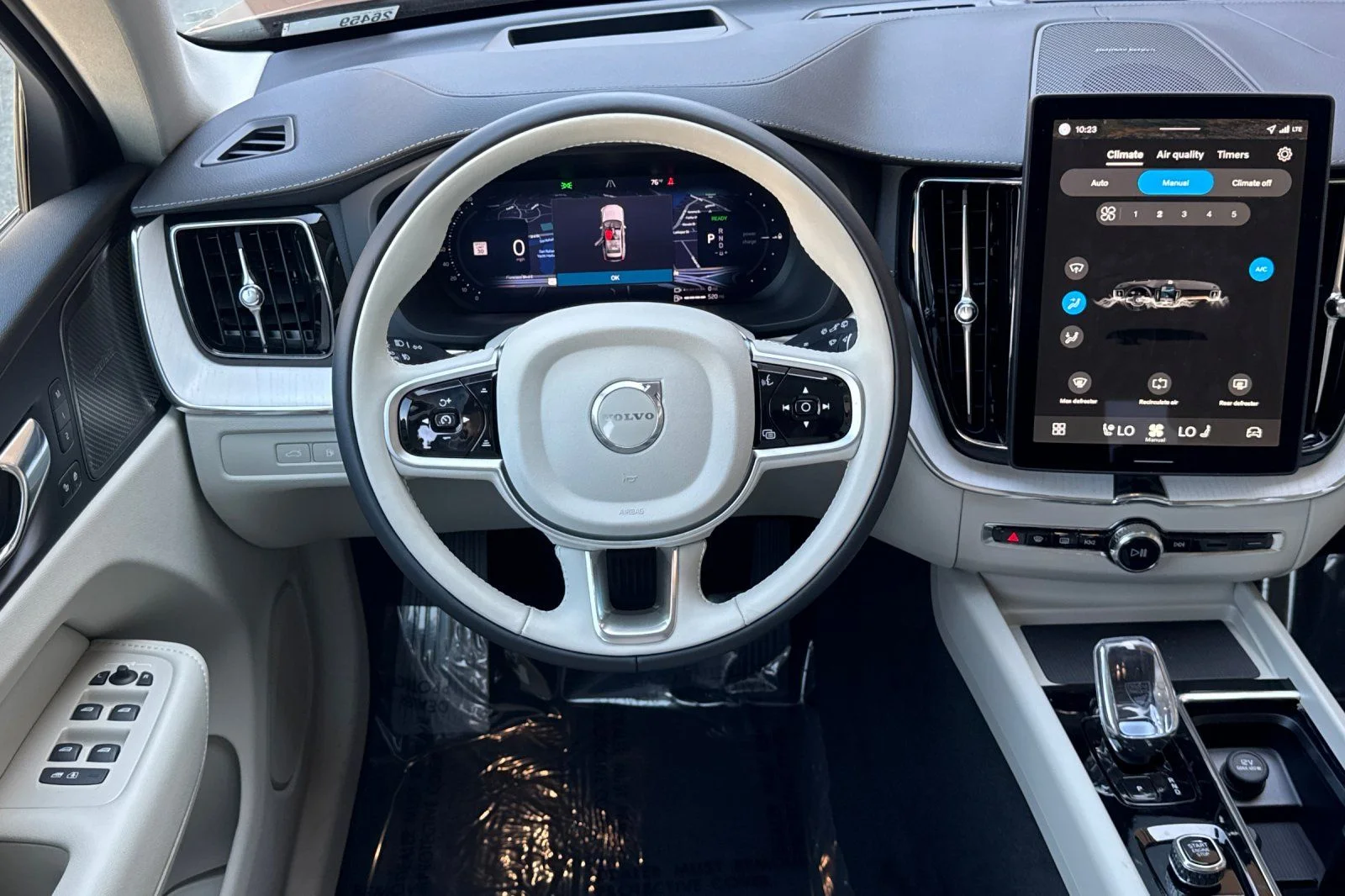 New 2026 Mulberry Red Volvo T8 Ultra image 16