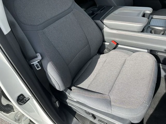 Used 2025 White Ford Active image 28