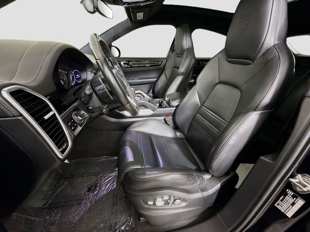 Used 2020 Black Porsche Turbo image 21
