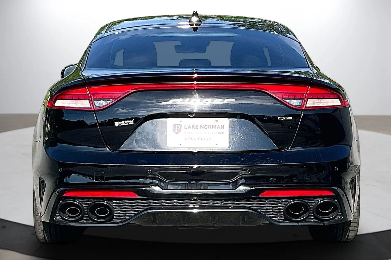 Used 2023 Black Kia GT-Line image 7