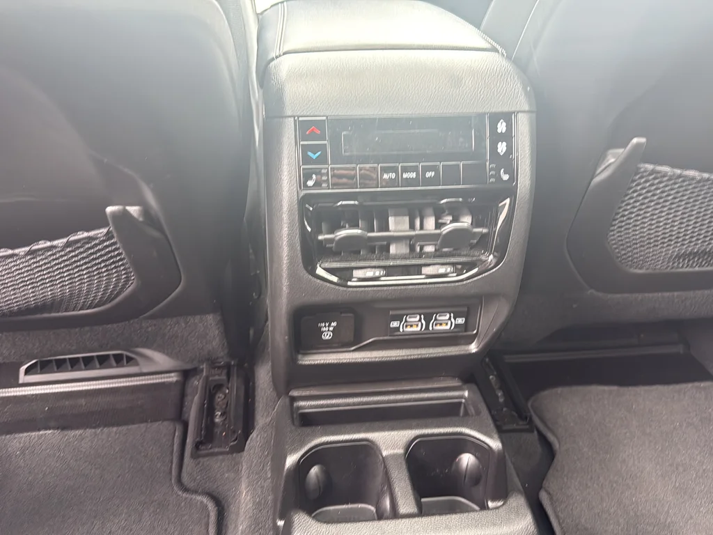 Used 2023 Black Jeep Limited image 18
