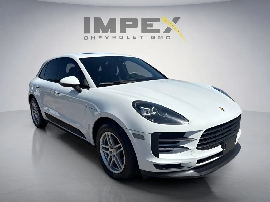 Used 2021  Porsche  image 7