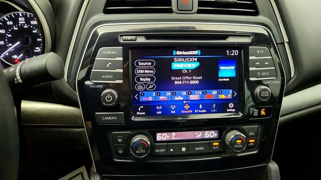 Used 2020 Super Black Nissan S 3.5L image 14