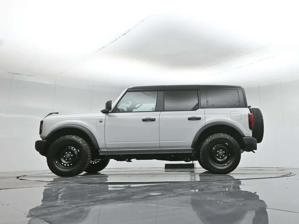 New 2026 Avalanche Gray Ford Big Bend image 45