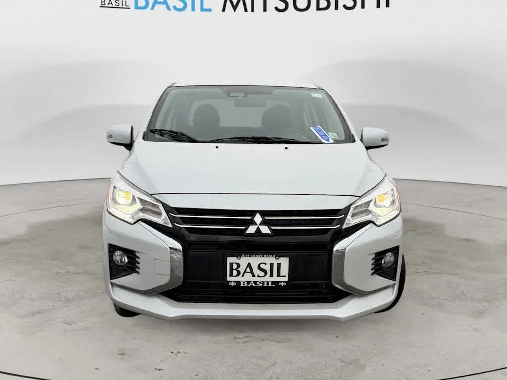 New 2024 White Diamond Mitsubishi LE image 8