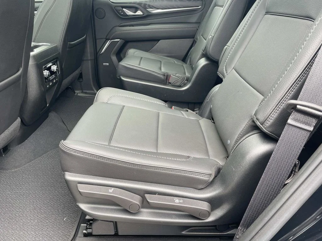 Used 2023 Black GMC Denali image 12