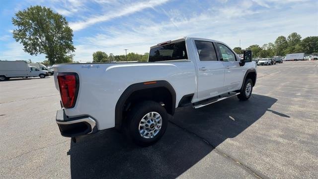 Used 2024 Summit White GMC SLE image 8