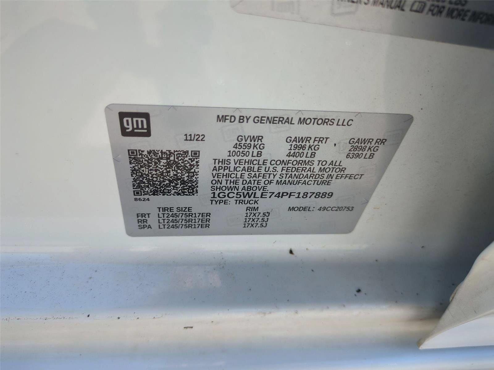 Used 2023 Summit White Chevrolet Work Truck image 37