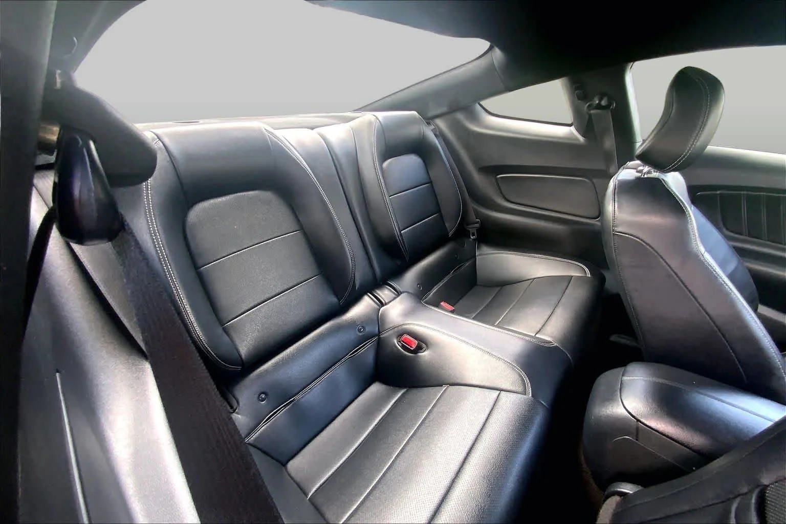 Used 2015 Ingot Silver Ford EcoBoost Premium image 20
