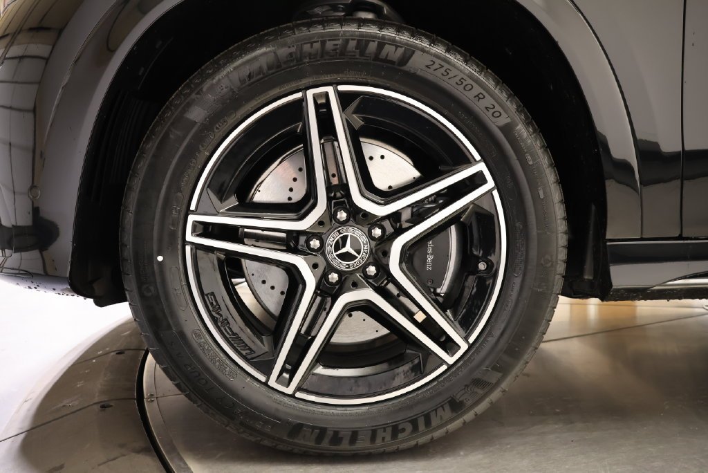 Certified Used 2026 Black Mercedes-Benz GLE 350 image 11