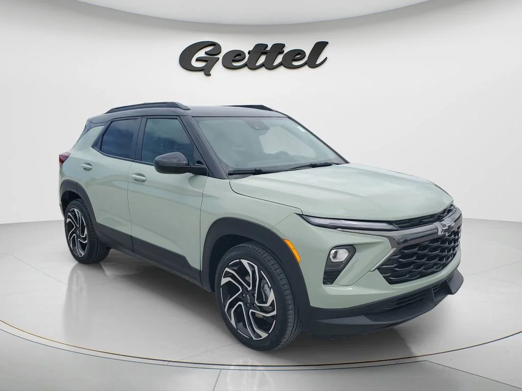 Used 2024 Cacti Green Chevrolet RS image 3