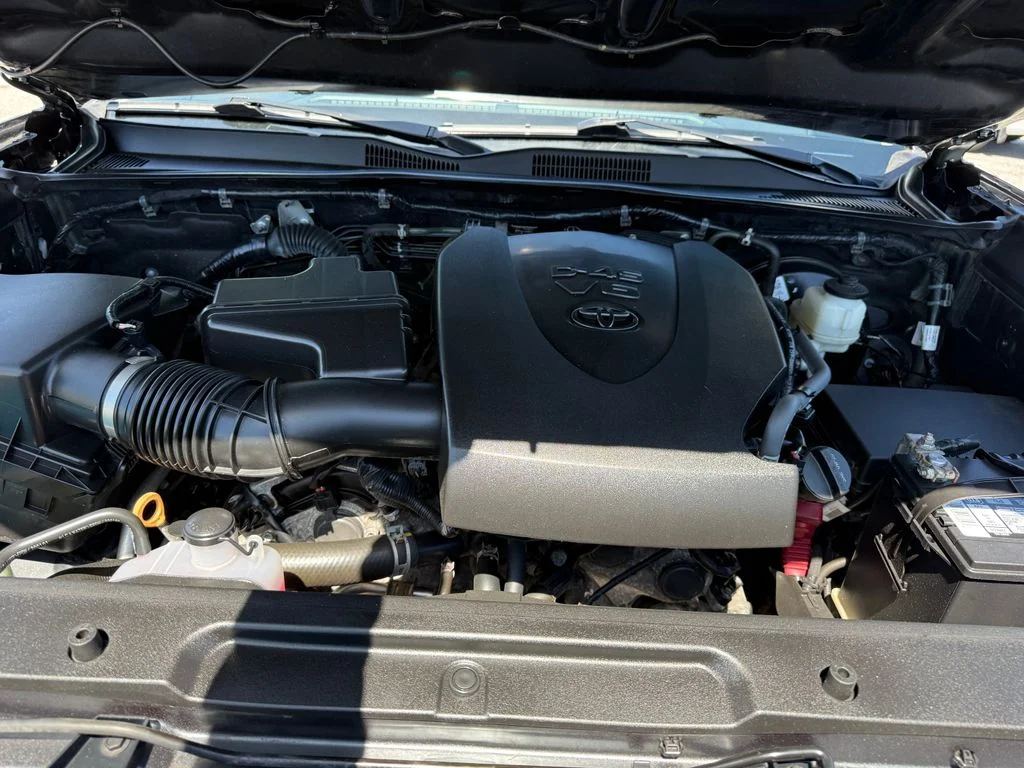 Used 2020 Gray Toyota SR5 image 24