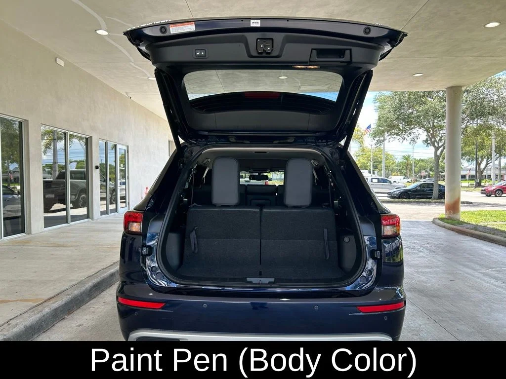 Used 2024 Blue Mitsubishi SEL Black Edition image 33