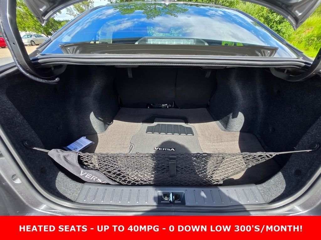 2025 Nissan Versa Sedan SR - Photo 33