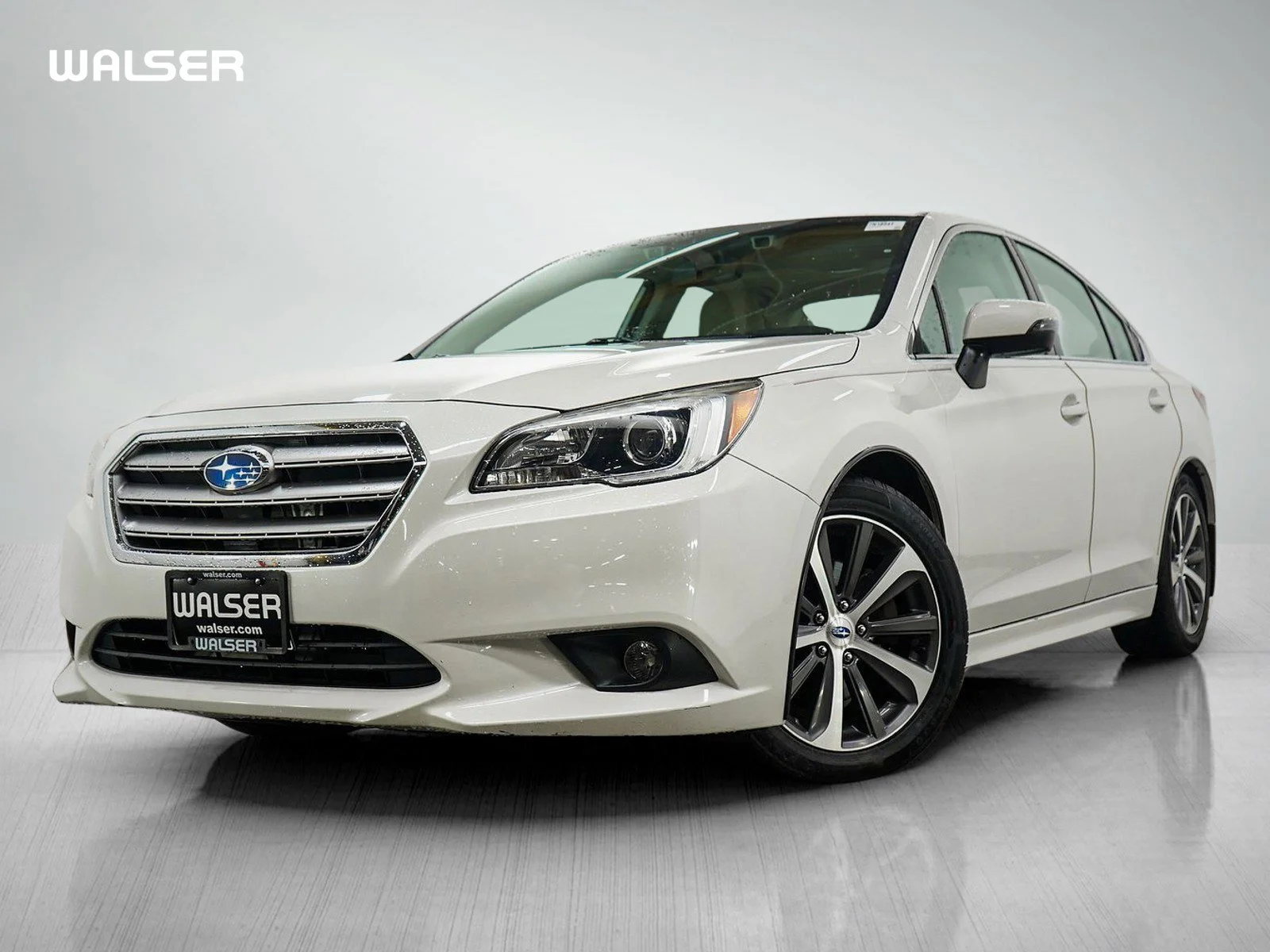 2016 Subaru Legacy 3.6R Limited AT's photo