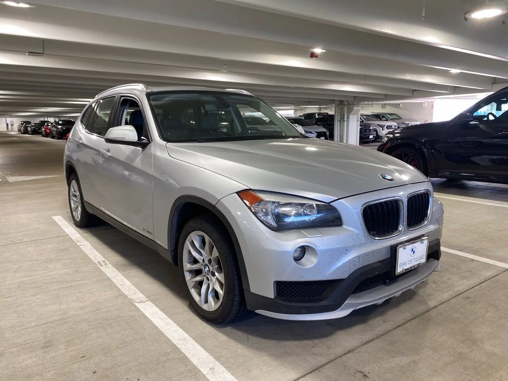 Used 2015 Glacier Silver Metallic BMW xDrive28i image 2