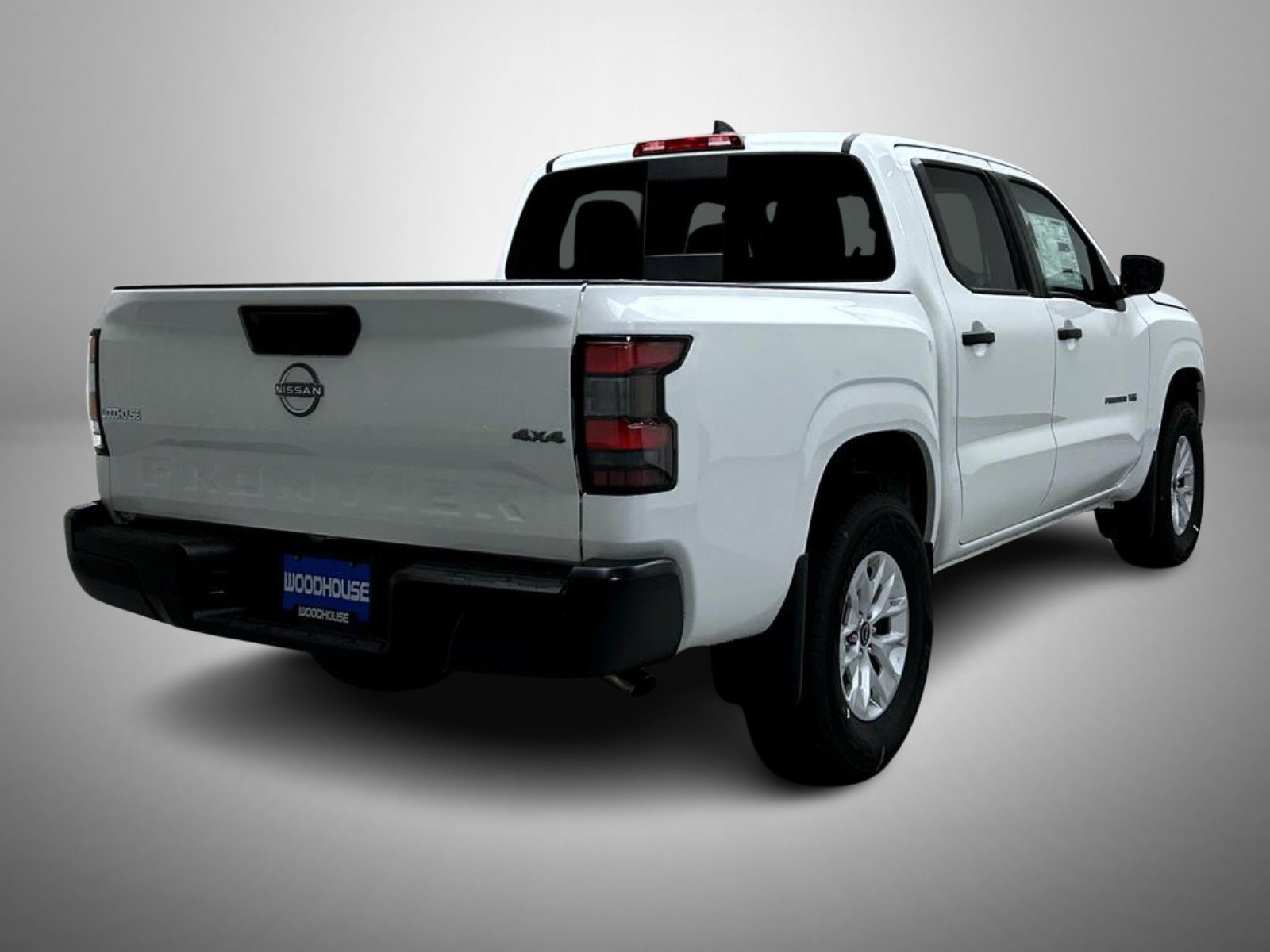 New 2027 Glacier White Nissan S image 5