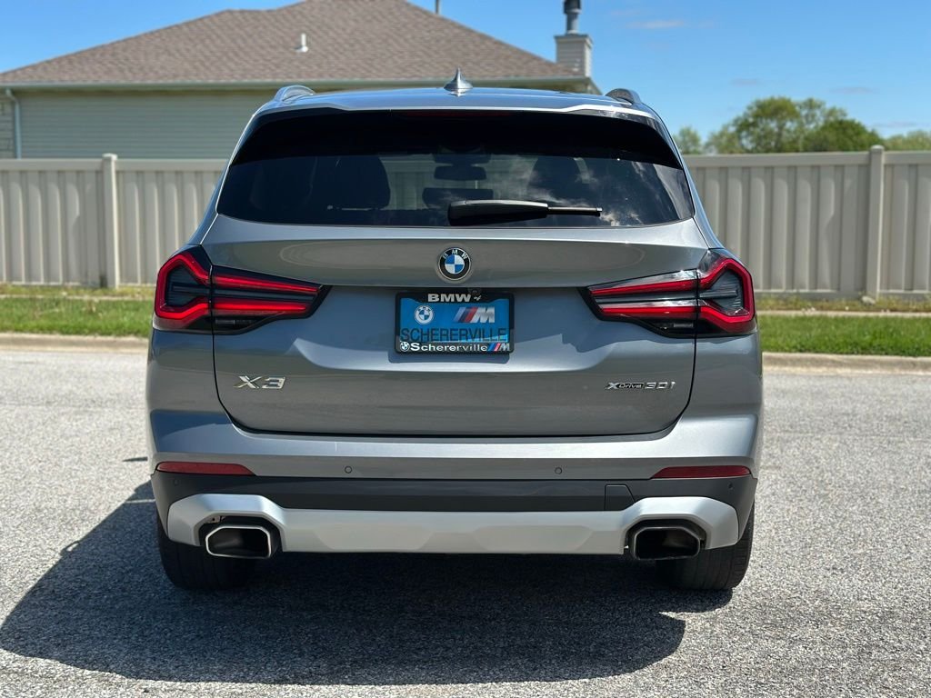 Used 2024 Skyscraper Grey Metallic BMW xDrive30i image 8