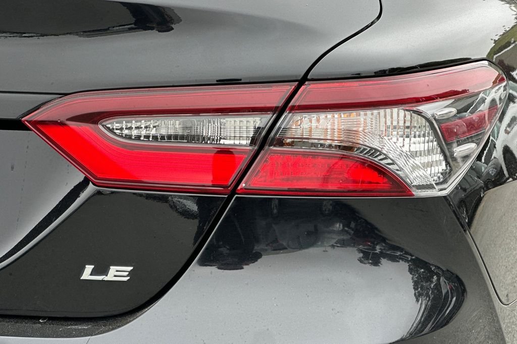 Used 2023 Midnight Black Metallic Toyota LE image 27