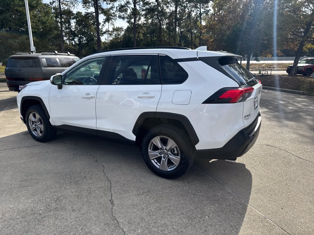 Certified Used 2025 White Toyota XLE image 3
