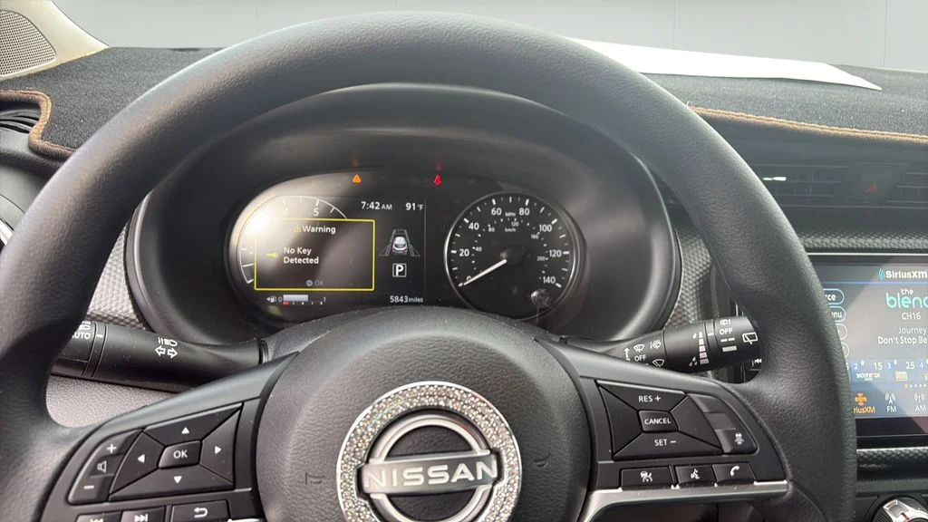 Used 2024 Gray Nissan SV image 10
