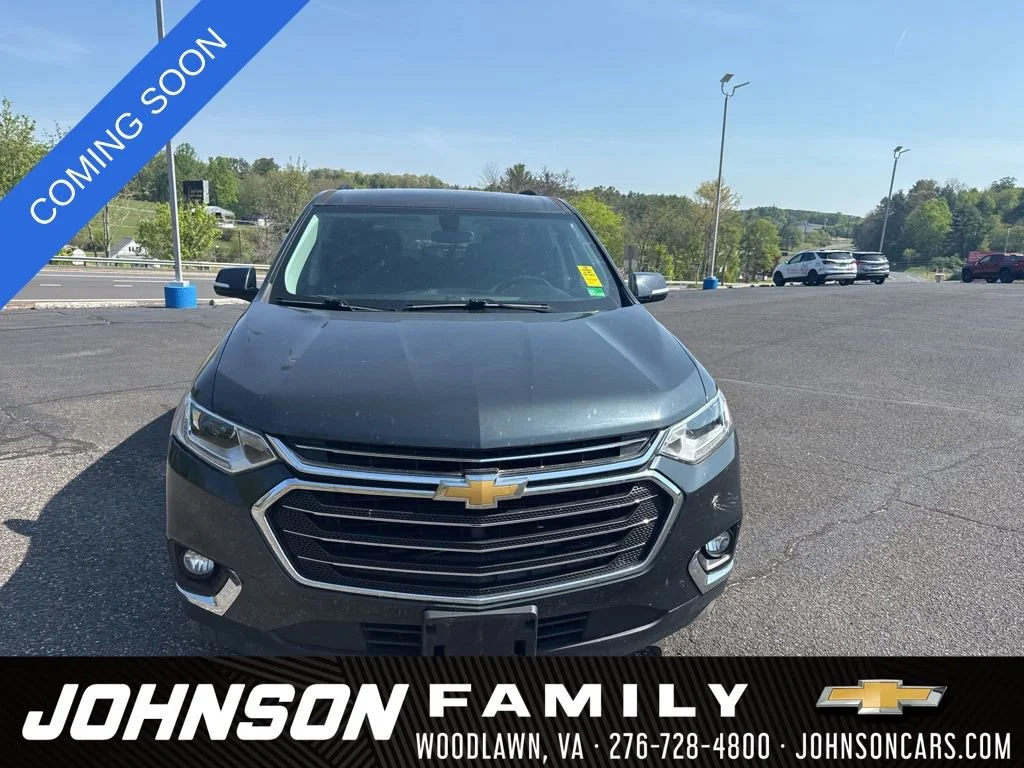 Used 2018 Chevrolet Traverse 1LT with VIN 1GNEVGKW7JJ107065 for sale in Woodlawn, VA