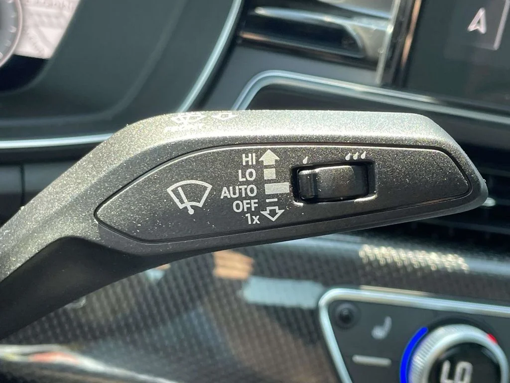 Used 2023  Audi 3.0T Premium Plus image 33