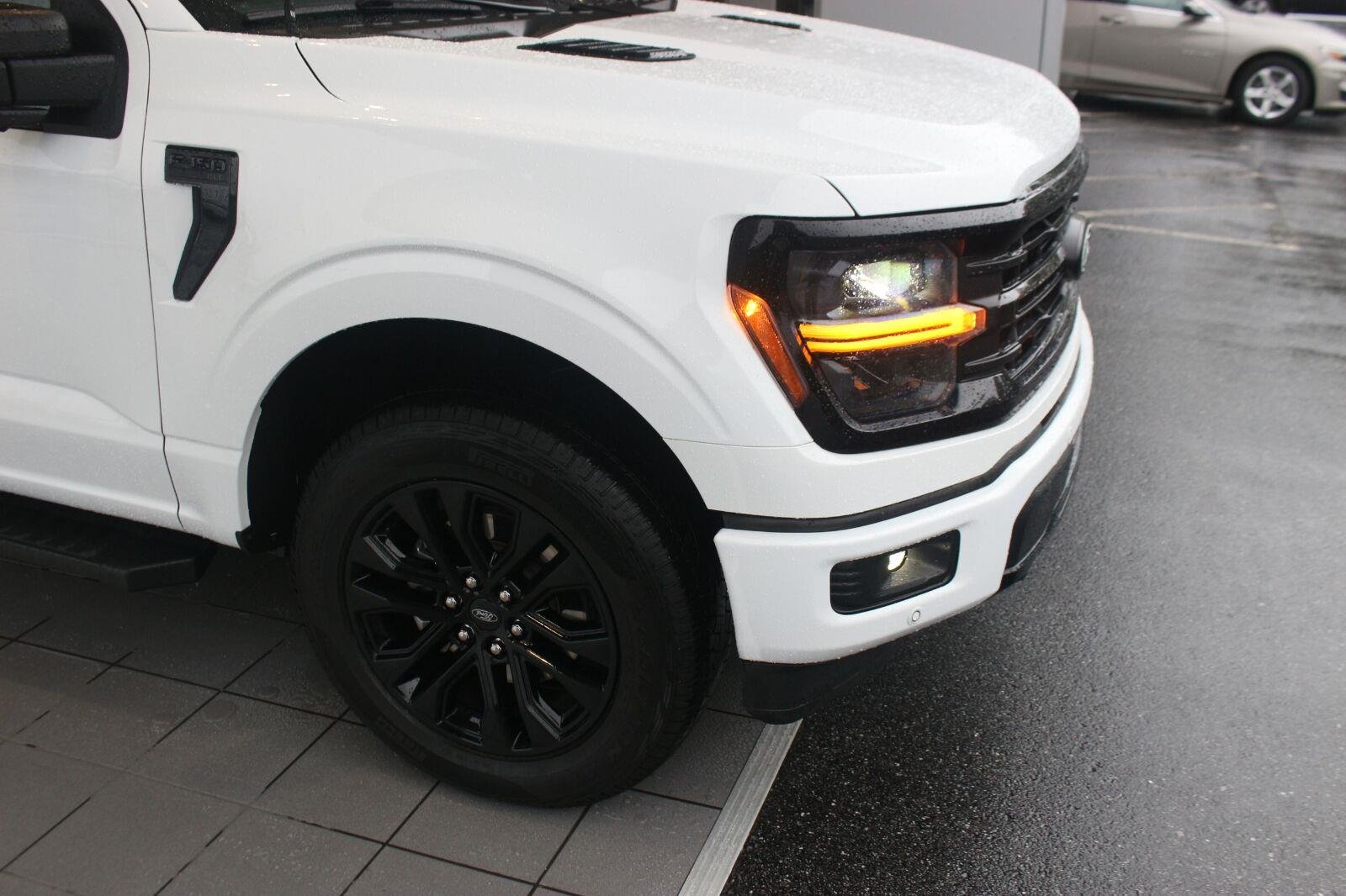 Used 2024 White Ford XLT image 8