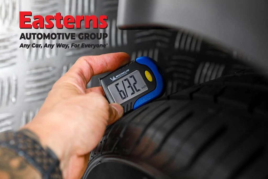Used 2020 Gray Nissan SL image 29