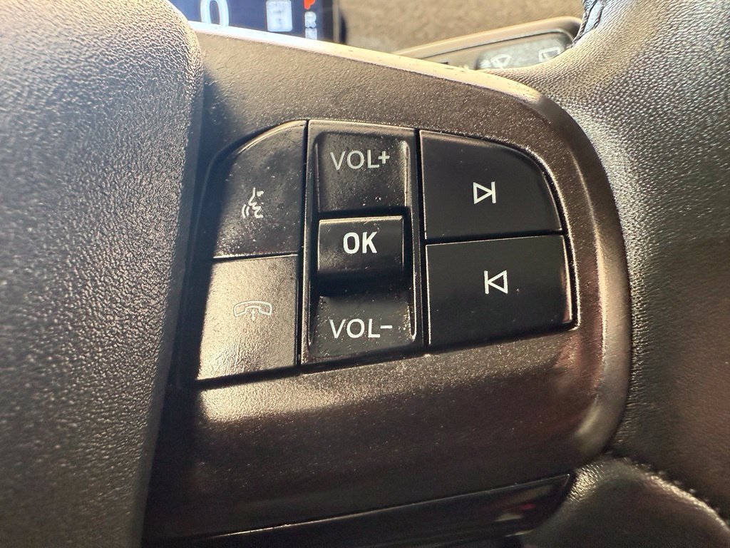 Used 2023 Vapor Blue Ford Premium image 36