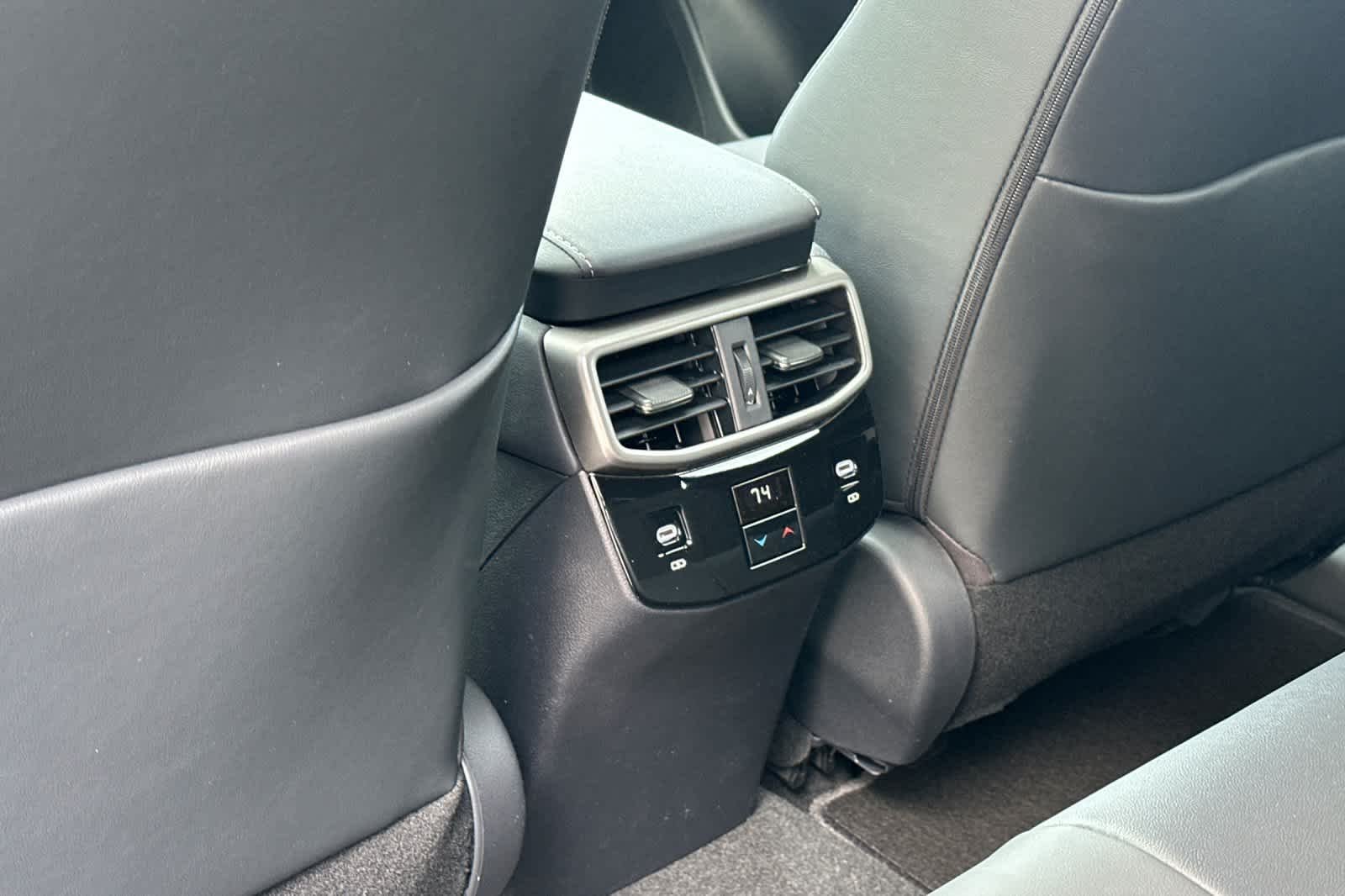 2026 Lexus RX 350 Premium - Photo 14