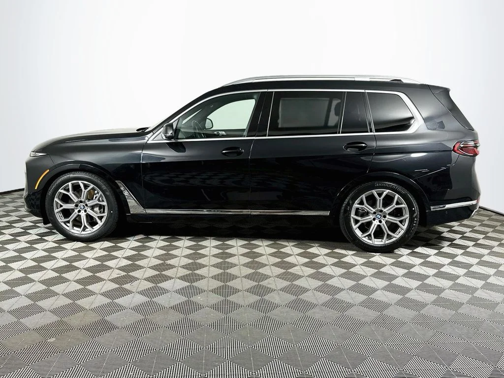 Certified Used 2026 Black Sapphire Metallic BMW xDrive40i image 8