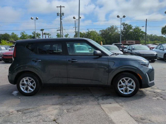 Certified Used 2025 Gray Kia LX image 4