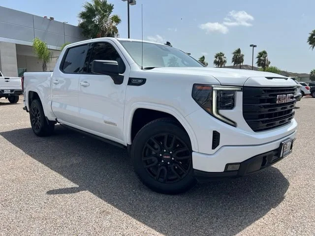 Used 2022 Summit White GMC Elevation image 1