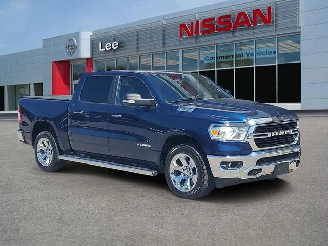 2019 RAM 1500 Big Horn/Lone Star 4x4 Crew Cab 5'7's photo