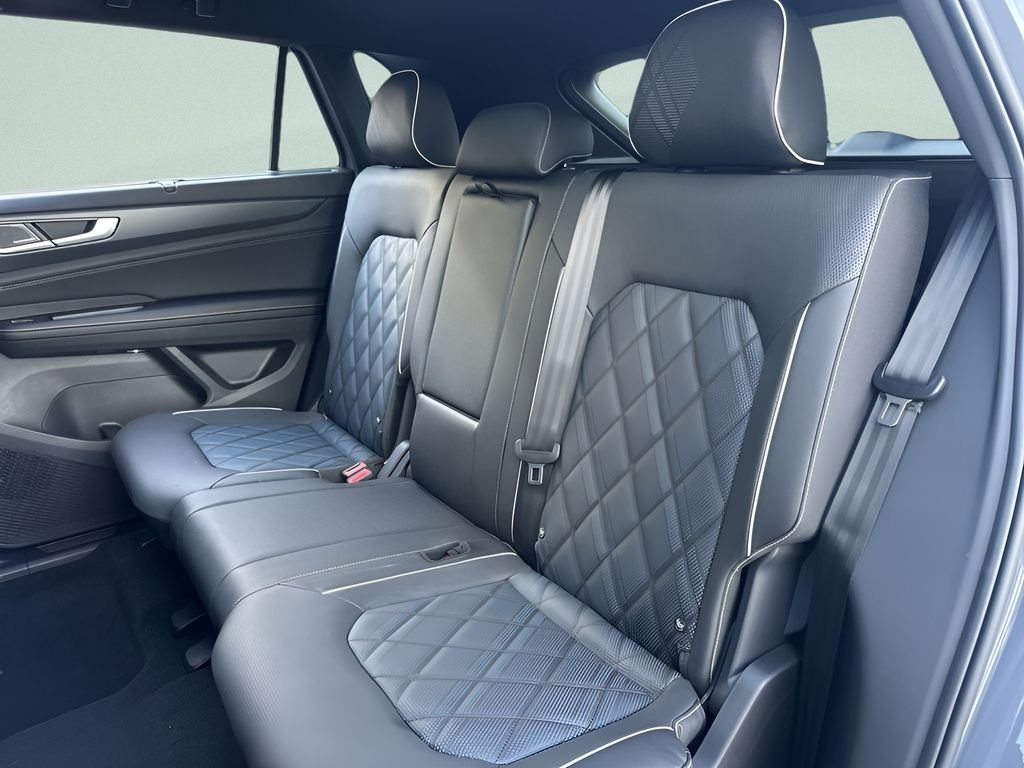 New 2026 Pure Gray Volkswagen 2.0T SEL Premium R-Line image 23