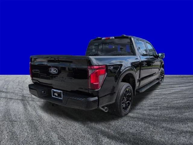 New 2026 Black Ford XLT image 4