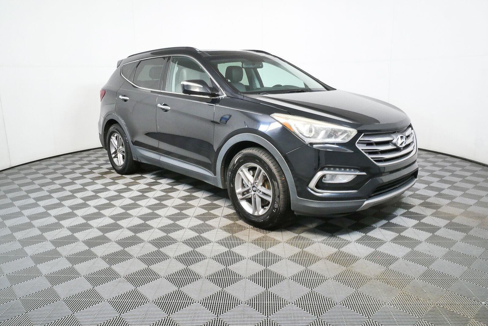 Used 2017 Twilight Black Hyundai 2.4L image 5