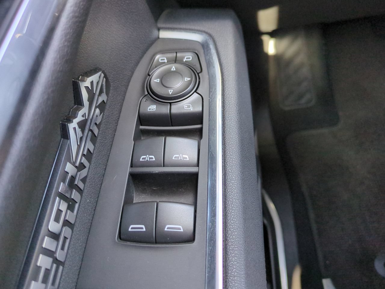 Used 2025 Sterling Gray Metallic Chevrolet High Country image 23