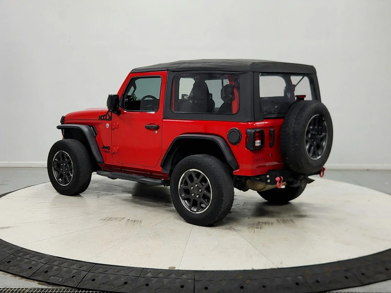 Used 2021 Red Jeep Sport image 6