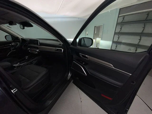 Used 2022 Gray Kia EX image 26