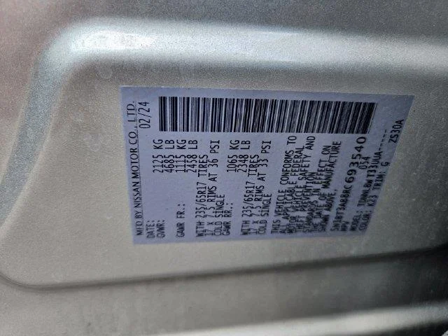 Used 2024 Silver Nissan S image 30
