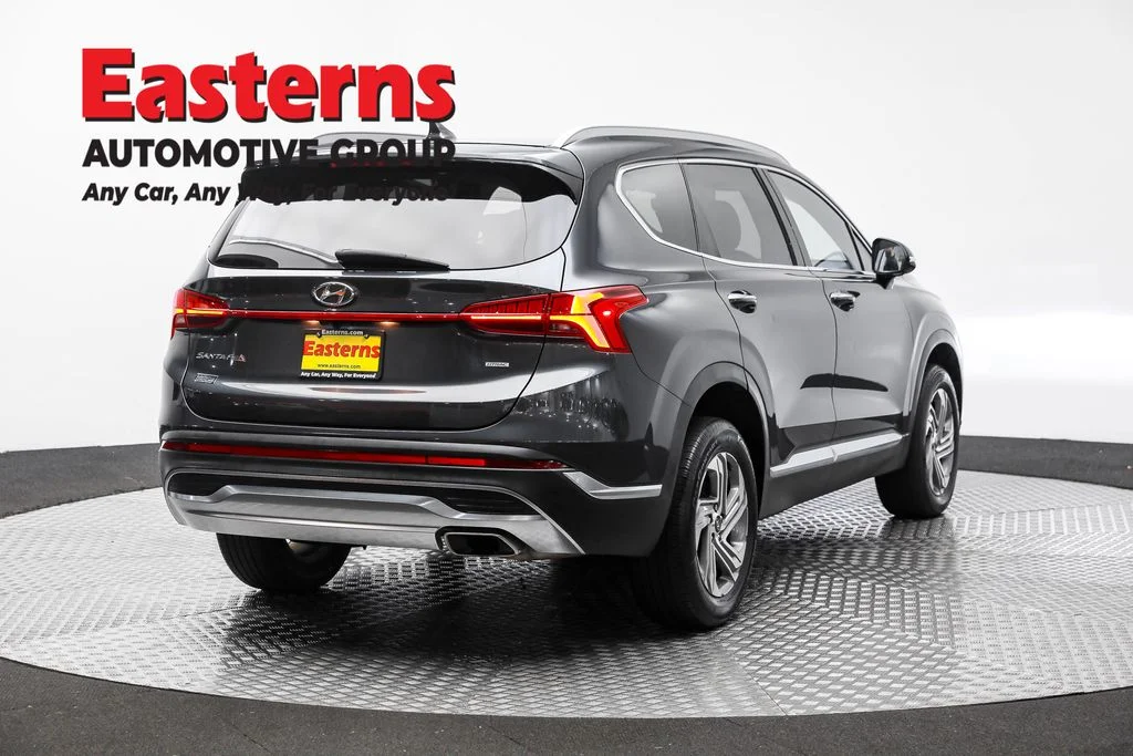 Used 2022 Gray Hyundai SEL image 5